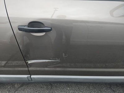 2012 Chevrolet Captiva LS w/2LS