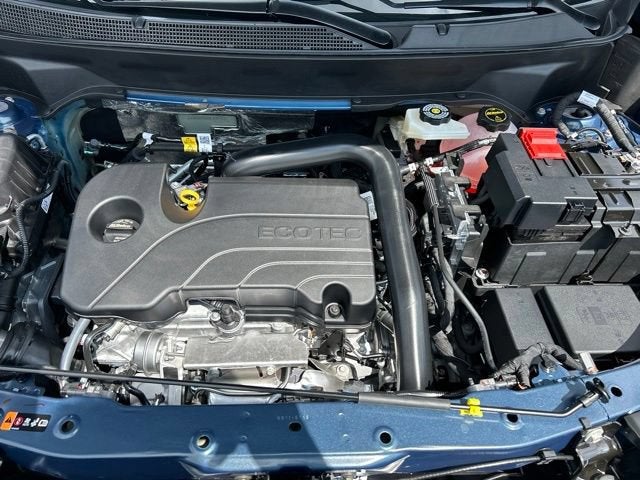 2027 Chevrolet Equinox LT - Photo 18