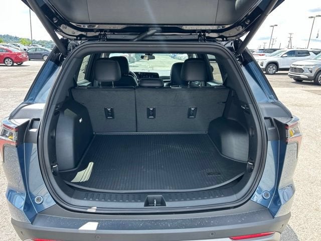 2027 Chevrolet Equinox LT - Photo 19