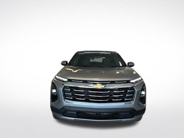 2027 Chevrolet Equinox LT - Photo 13
