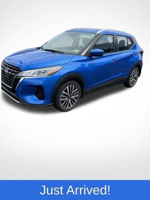 2022 Nissan Kicks SV Xtronic CVT