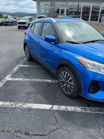 2022 Nissan Kicks SV Xtronic CVT