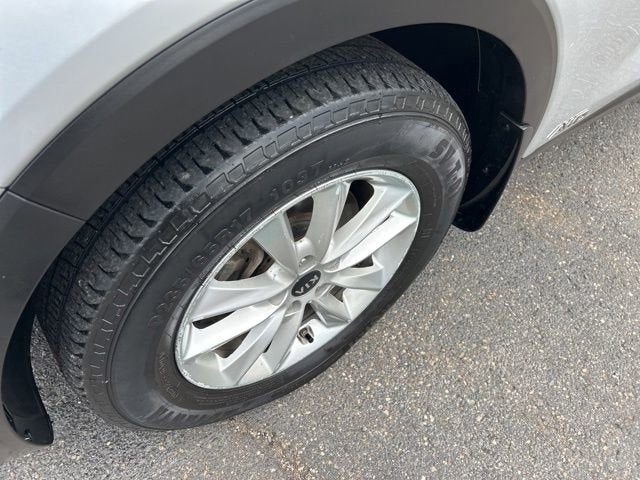 2019 Kia Sorento 3.3L LX