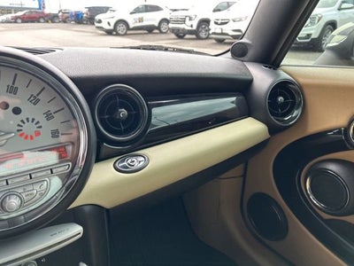 2009 MINI Cooper Base